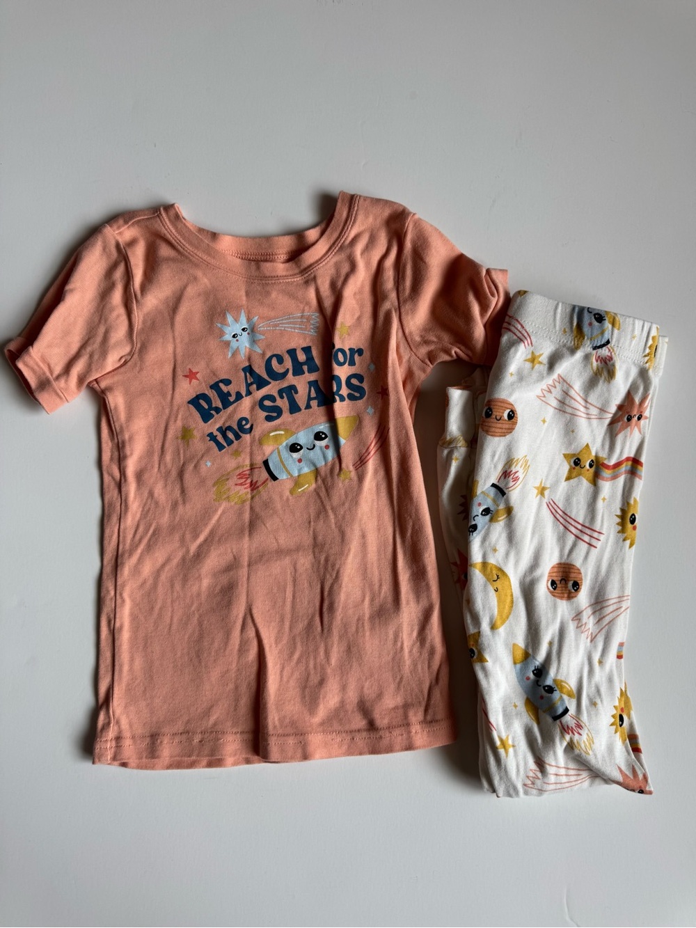Old Navy Peach Space Graphic girls Pajama Set